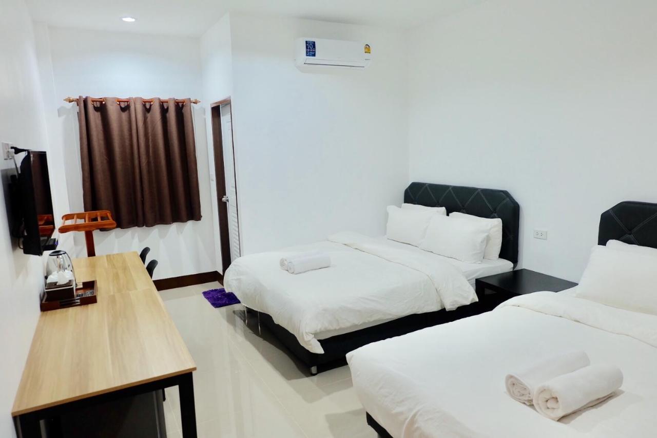Baan Krutoom Hotel Chiangkhan Chiang Khan Bagian luar foto